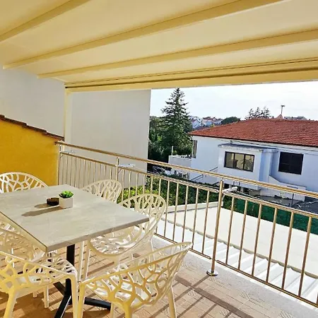 Apartments Adria Danka Veglia Exterior foto
