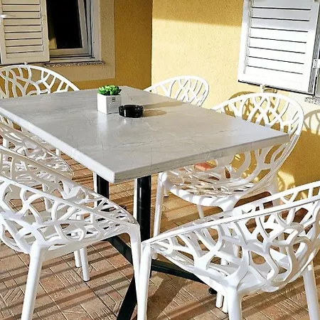 Apartments Adria Danka Veglia Exterior foto