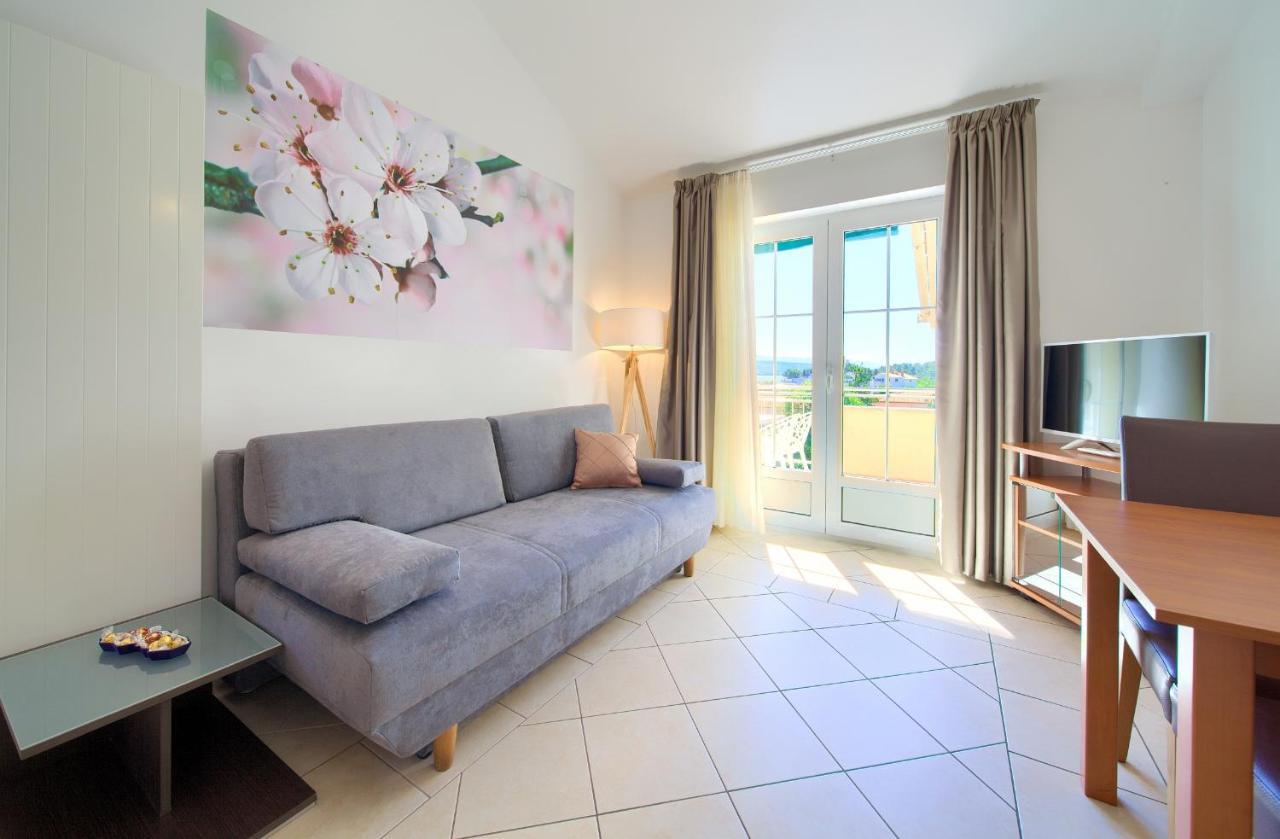 Apartment Adria Danka *