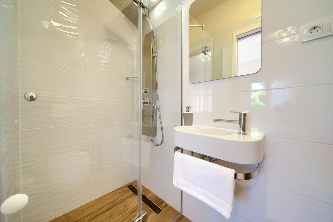 Apartment Adria Danka Krk Town