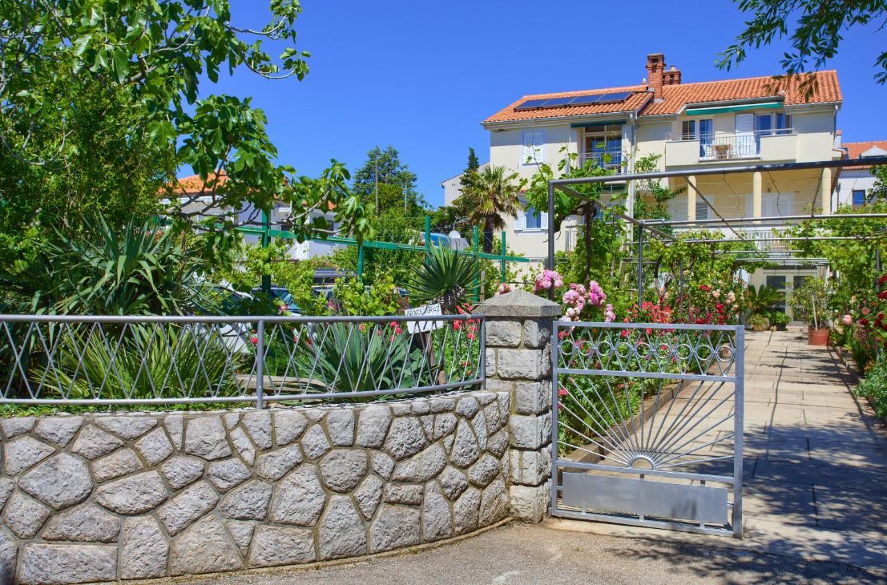 Apartment Adria Danka *