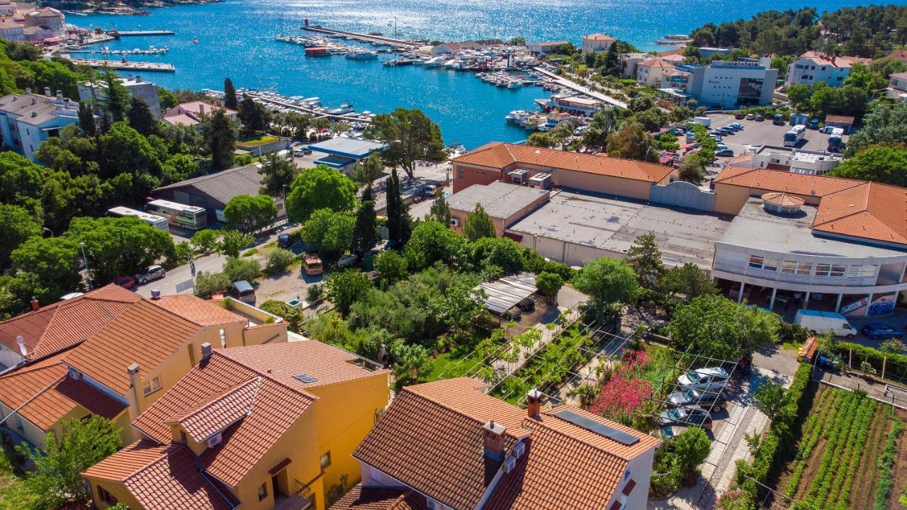Apartment Adria Danka *