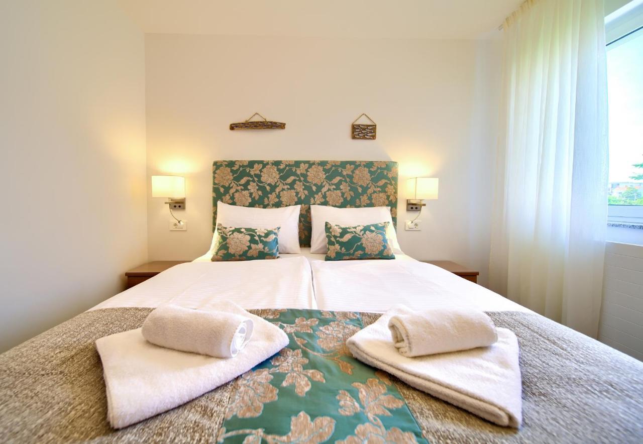 Apartment Adria Danka *