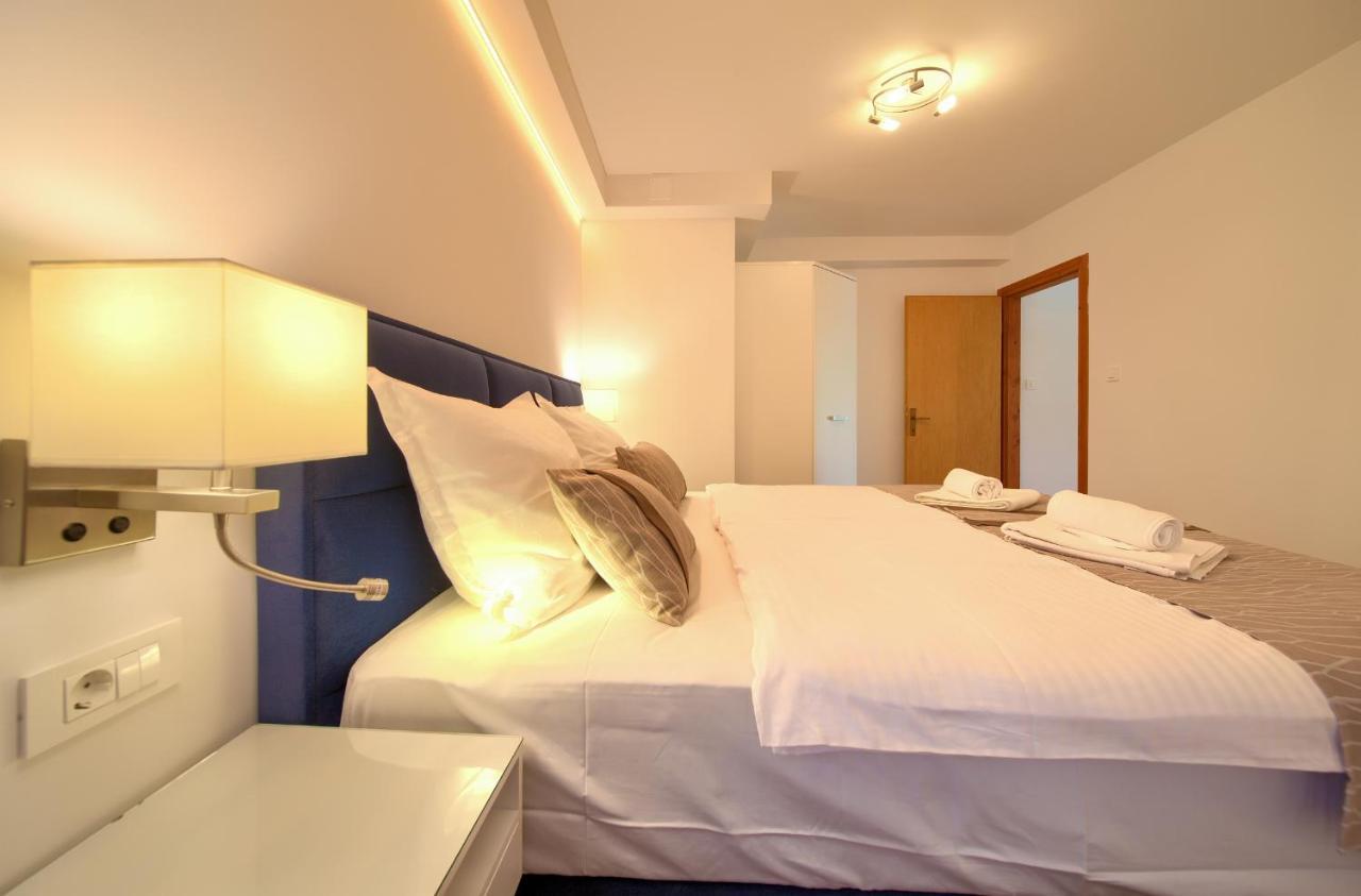 Adria Danka Apartment *