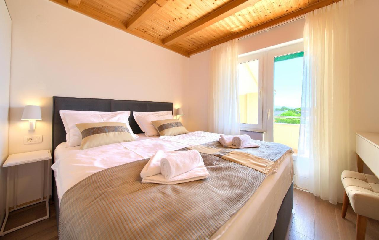 Apartment Adria Danka *