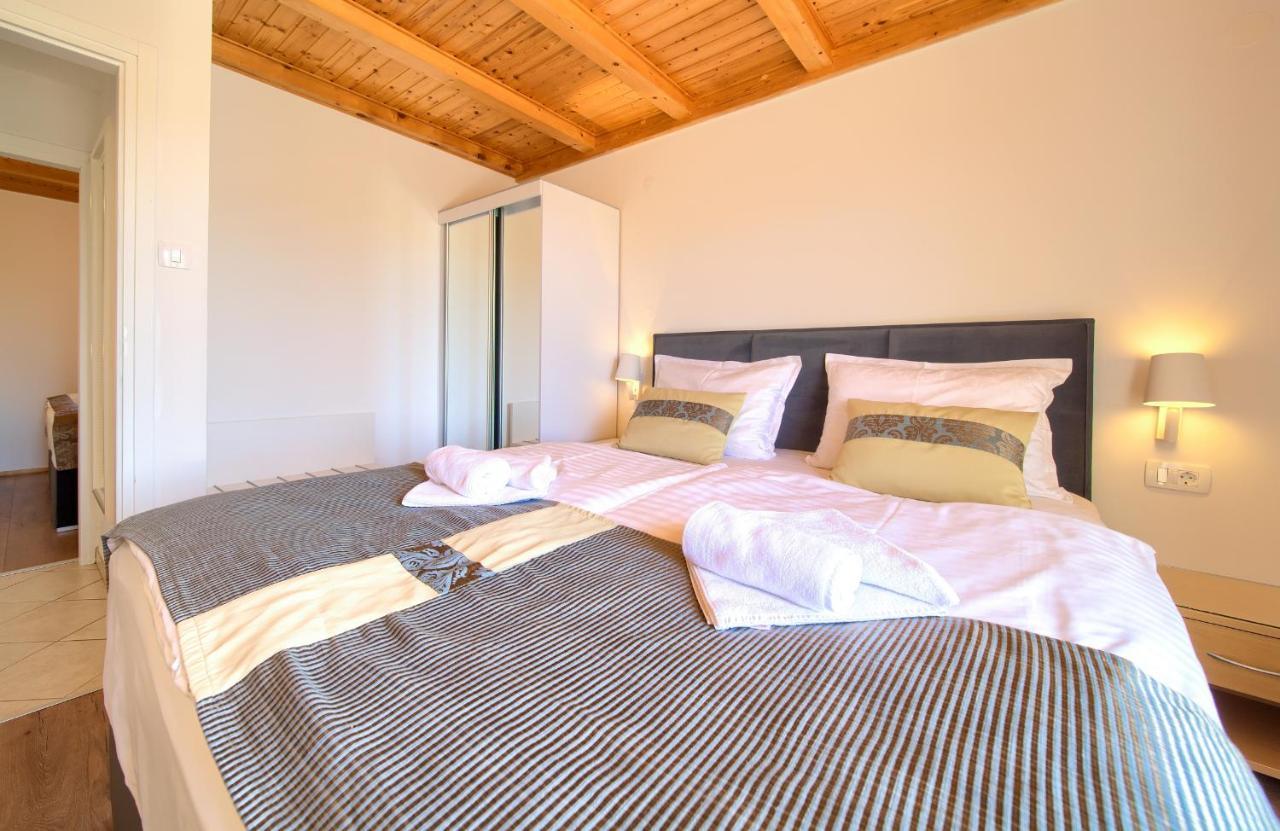 Adria Danka Apartment